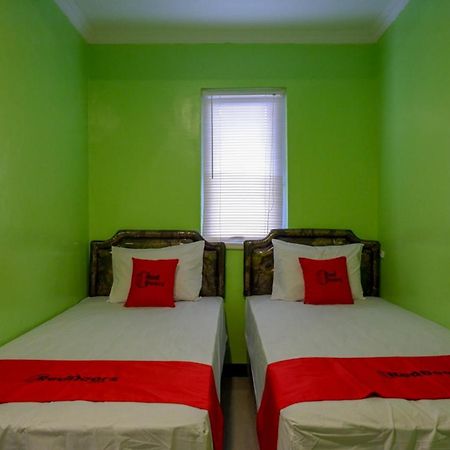 Reddoorz @ Jalan Gatot Subroto Semarang Otel Dış mekan fotoğraf